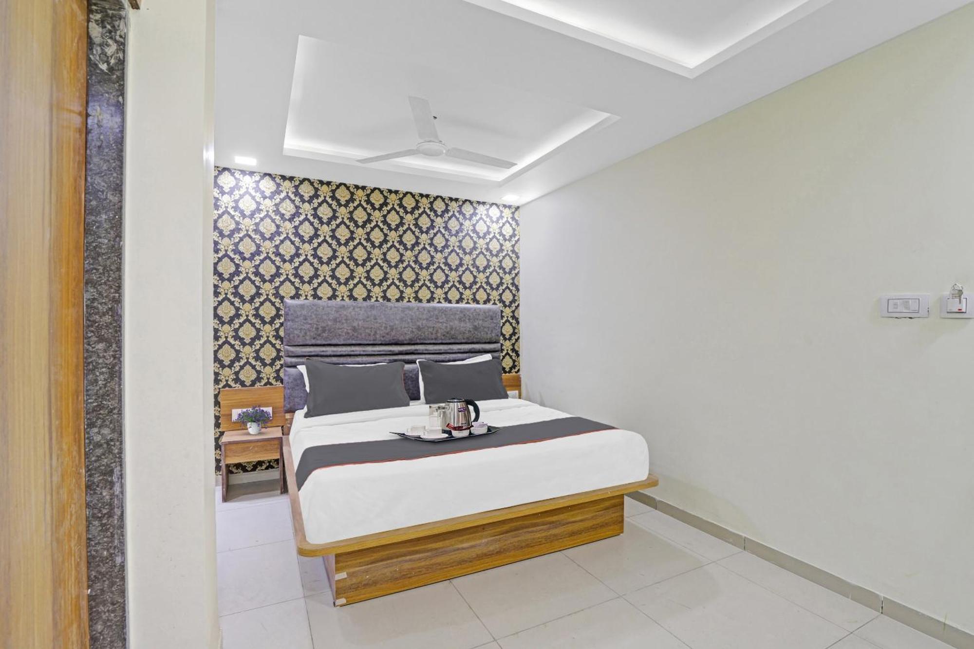 Hotel O Hill View Vadodara Luaran gambar