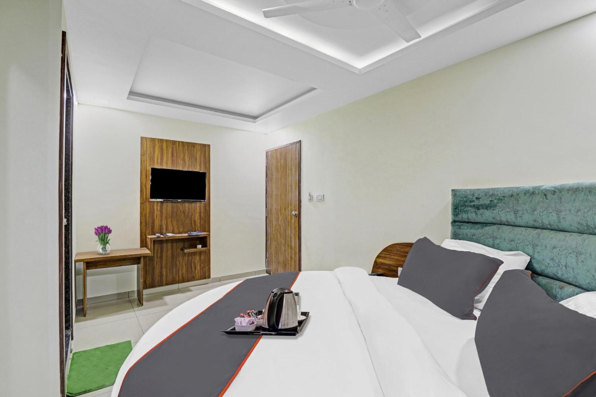 Hotel O Hill View Vadodara Luaran gambar