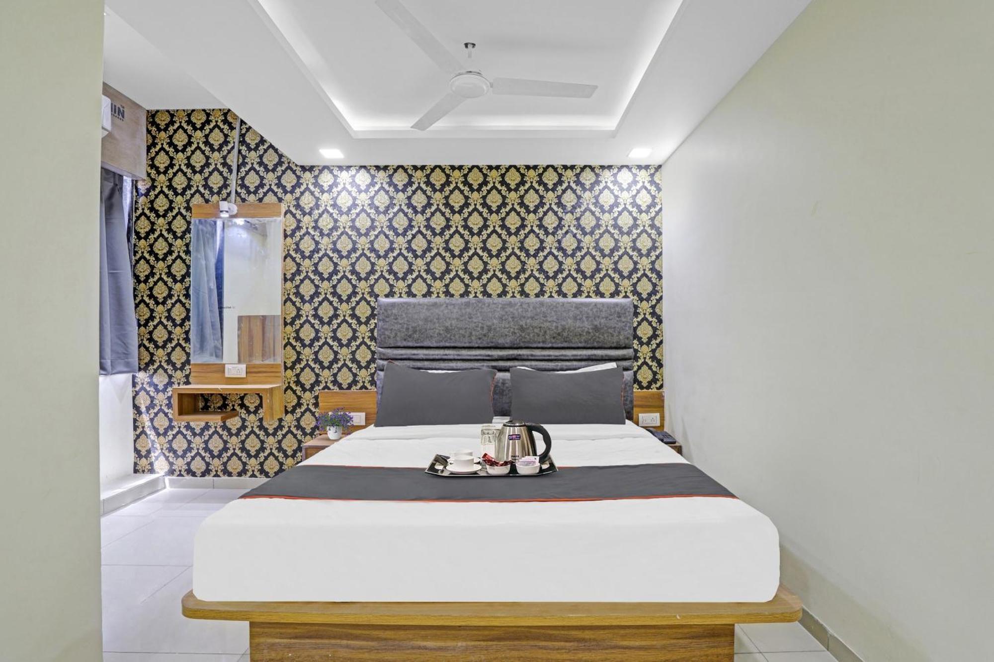 Hotel O Hill View Vadodara Luaran gambar