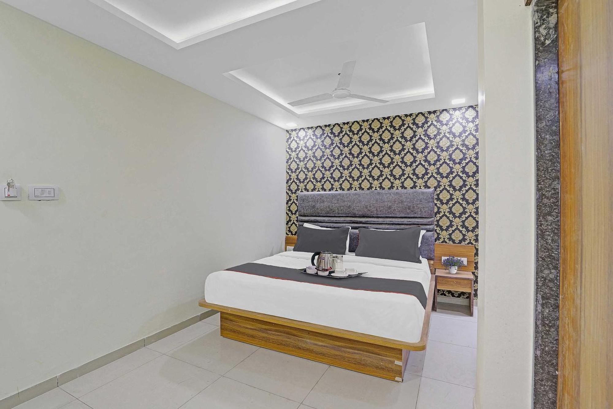 Hotel O Hill View Vadodara Luaran gambar