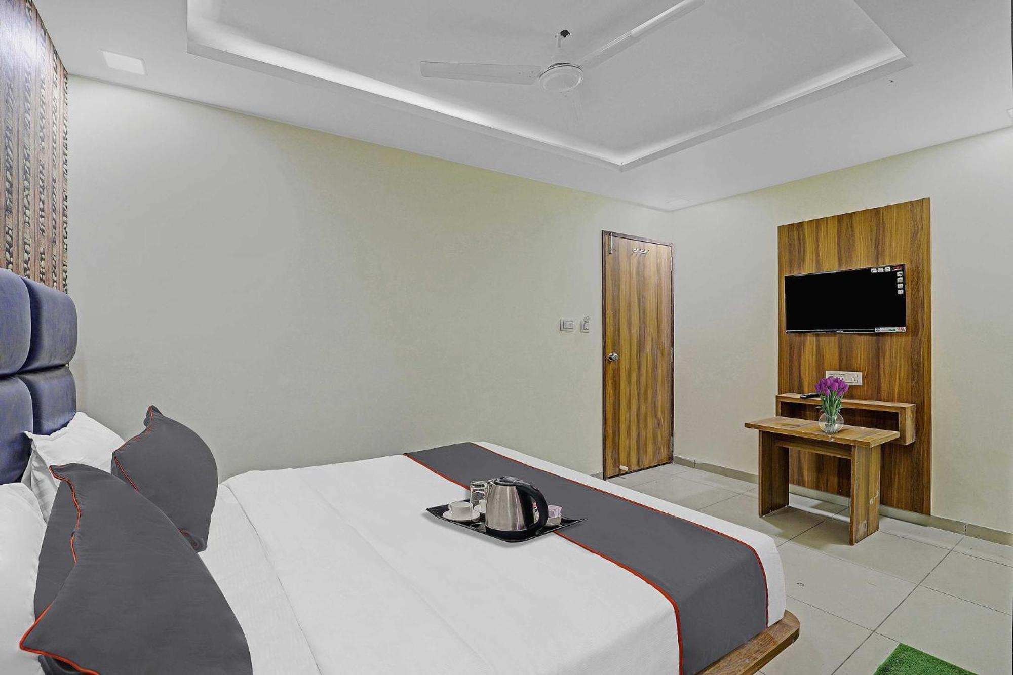 Hotel O Hill View Vadodara Luaran gambar